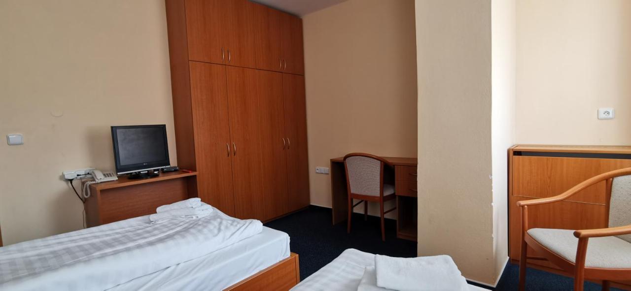 Hotel Svratka Εξωτερικό φωτογραφία